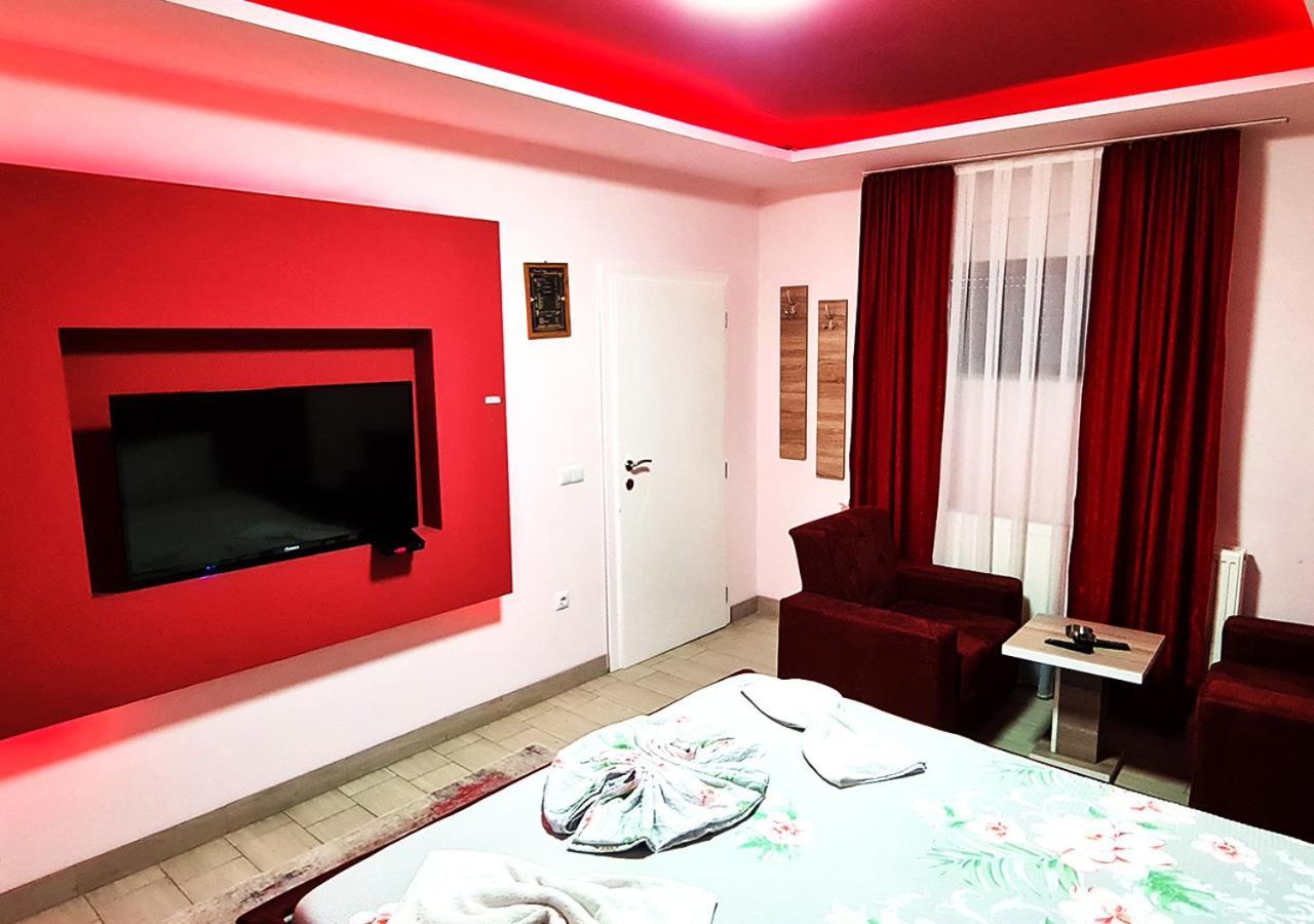 Motel Villa Star Gjilan Eksteriør billede
